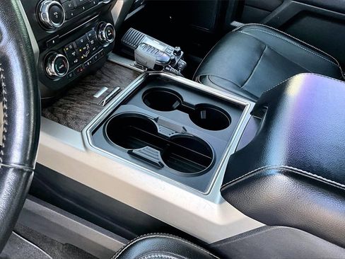 Used 2017 Ford F450 Lariat w/ Chrome Package image 16