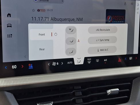 Used 2025 Ford Explorer ST AWD/4WD image 18