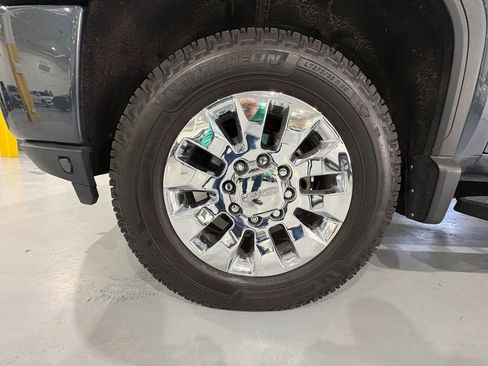 Used 2020 GMC Sierra 3500 Denali w/ Denali Ultimate Package image 75