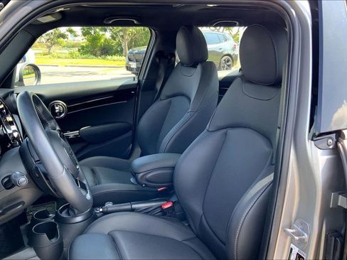 Certified 2023 MINI Cooper S image 27