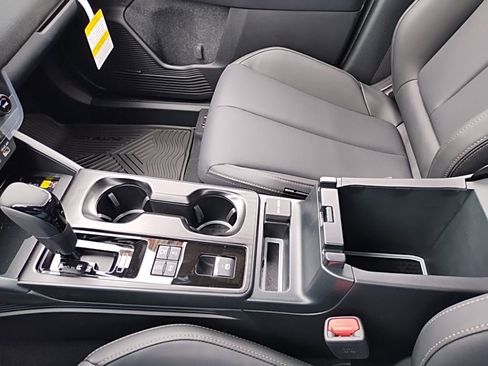 New 2026 Subaru Outback Limited XT AWD/4WD image 29