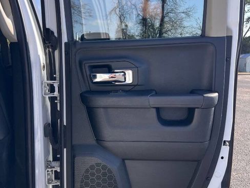 Used 2017 RAM 1500 Laramie image 18