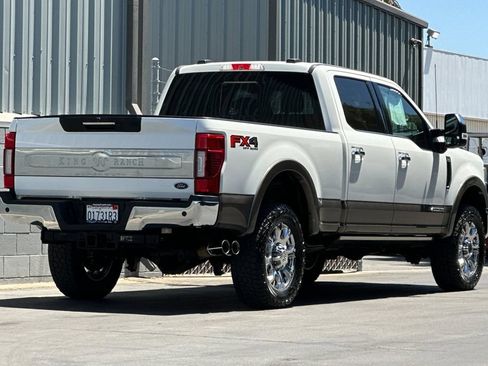 Used 2022 Ford F350 King Ranch w/ King Ranch Ultimate Package AWD/4WD image 4