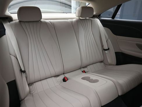 Used 2022 Mercedes-Benz E 450 4MATIC Coupe w/ AMG Line image 21