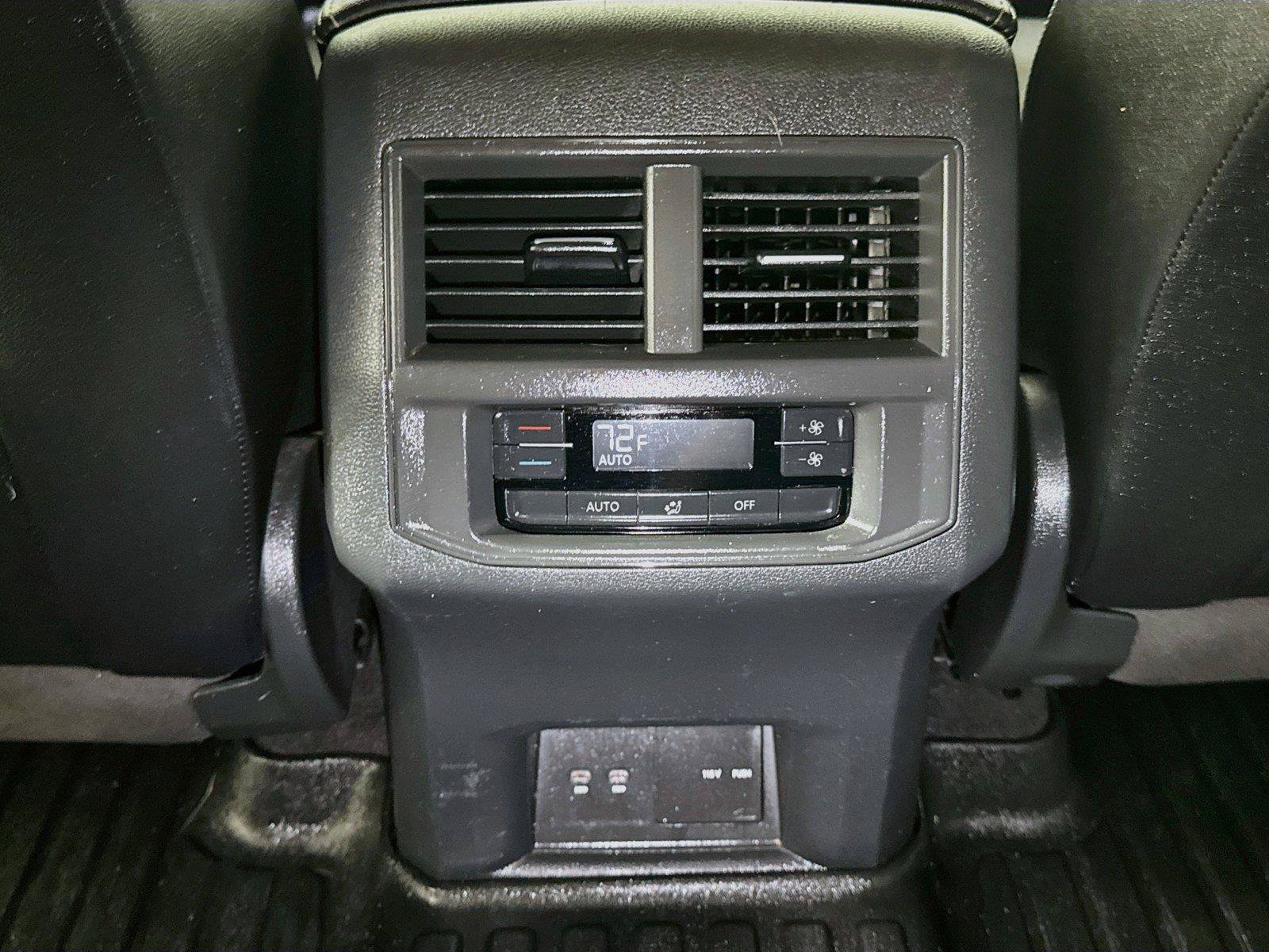 Used 2021 Volkswagen Atlas SE FWD image 23