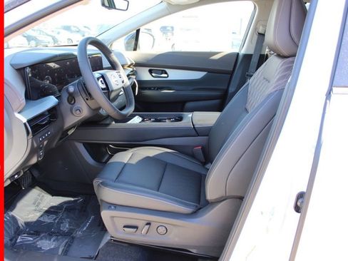 New 2025 Nissan Murano Platinum w/ Cargo Package image 10