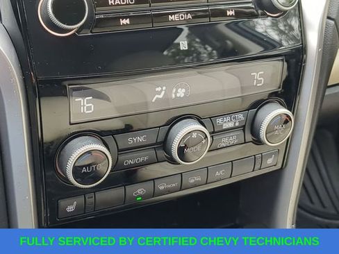 Used 2022 Subaru Ascent Limited w/ Technology Package image 34