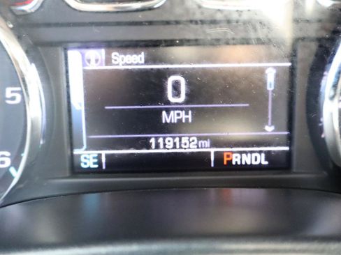 Used 2017 Chevrolet Silverado 1500 LTZ AWD/4WD image 19