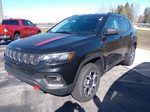 Certified 2022 Jeep Compass Trailhawk w/ Trailhawk Convenience Group AWD/4WD image 1