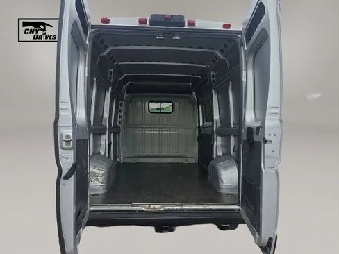 Used 2021 RAM ProMaster 1500 w/ Convenience Group FWD image 10