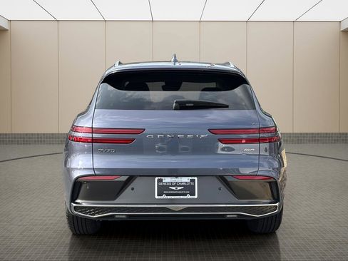 Certified 2026 Genesis GV70 2.5T image 4