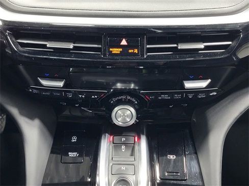 Certified 2023 Acura MDX SH-AWD w/ Technology Package image 20