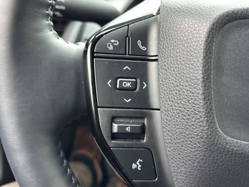 Used 2024 Toyota Prius XLE image 23