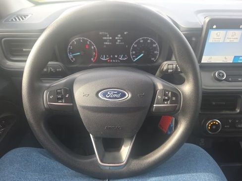 Used 2022 Ford Maverick XL image 32