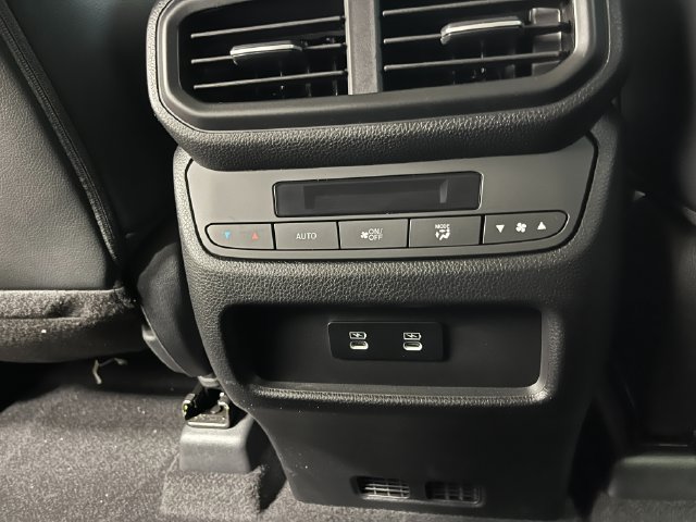 New 2026 Honda Pilot Touring image 24