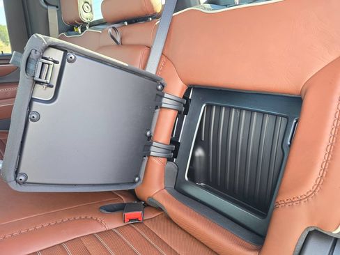 New 2026 GMC Sierra 2500 Denali Ultimate AWD/4WD image 16