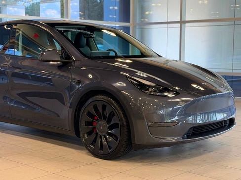 Used 2022 Tesla Model Y Performance AWD/4WD image 5
