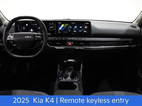 Certified 2025 Kia K4 EX image 8