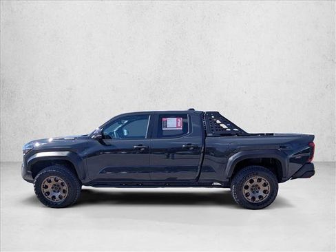 Used 2025 Toyota Tacoma 4x4 Double Cab Hybrid w/ Tow Tech Package image 9