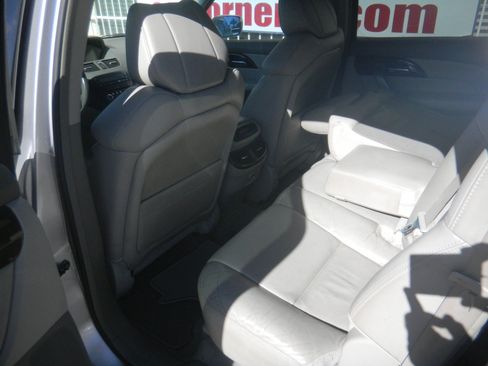 Used 2011 Acura MDX w/ Technology Package AWD/4WD image 12