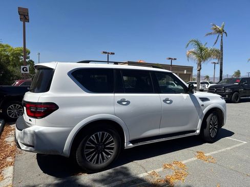 Used 2022 Nissan Armada SL w/ Midnight Edition Package RWD image 8