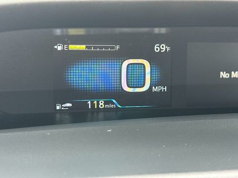 Used 2020 Toyota Prius Prime Limited w/ Carpet Mat Package FWD image 31