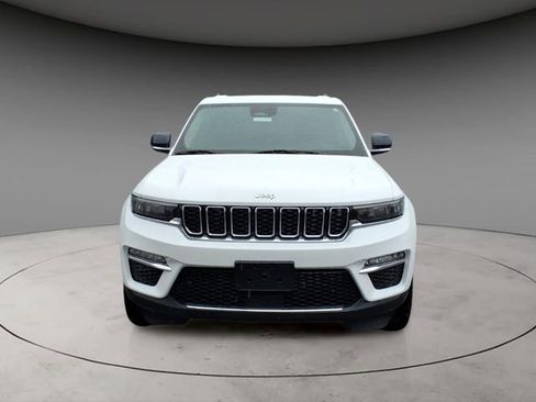 Used 2023 Jeep Grand Cherokee Limited AWD/4WD image 15