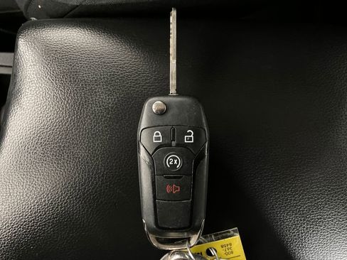 Certified 2019 Ford Ranger XLT w/ Equipment Group 302A Luxury image 32