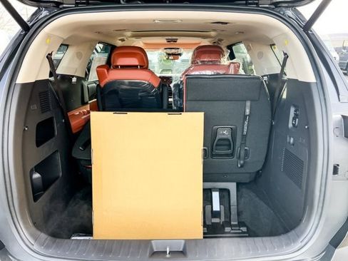 New 2026 Kia Carnival SX Prestige image 11