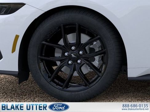 New 2026 Ford Mustang Coupe image 19