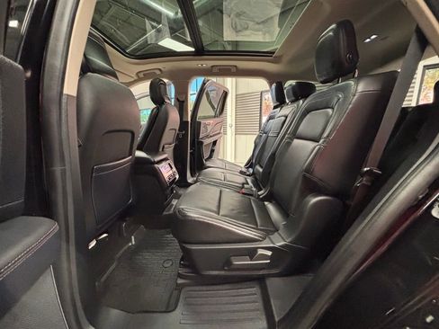 Used 2020 Lincoln Aviator Reserve w/ Equipment Group 201A image 57