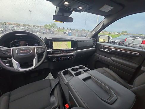 Used 2024 GMC Sierra 1500 Elevation AWD/4WD image 29