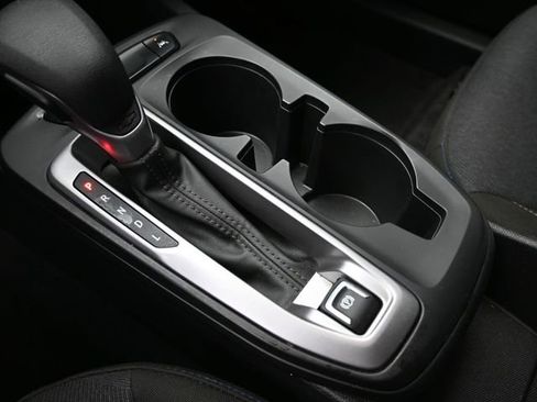 Used 2024 Chevrolet Trax LS w/ LS Convenience Package image 35