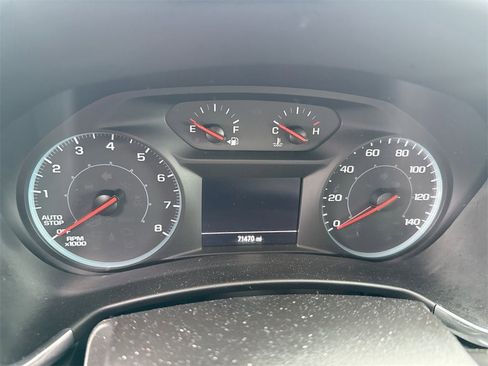 Used 2021 Chevrolet Equinox LS w/ LS Convenience Package image 8