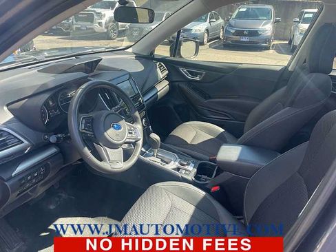Used 2024 Subaru Forester Premium AWD/4WD image 2