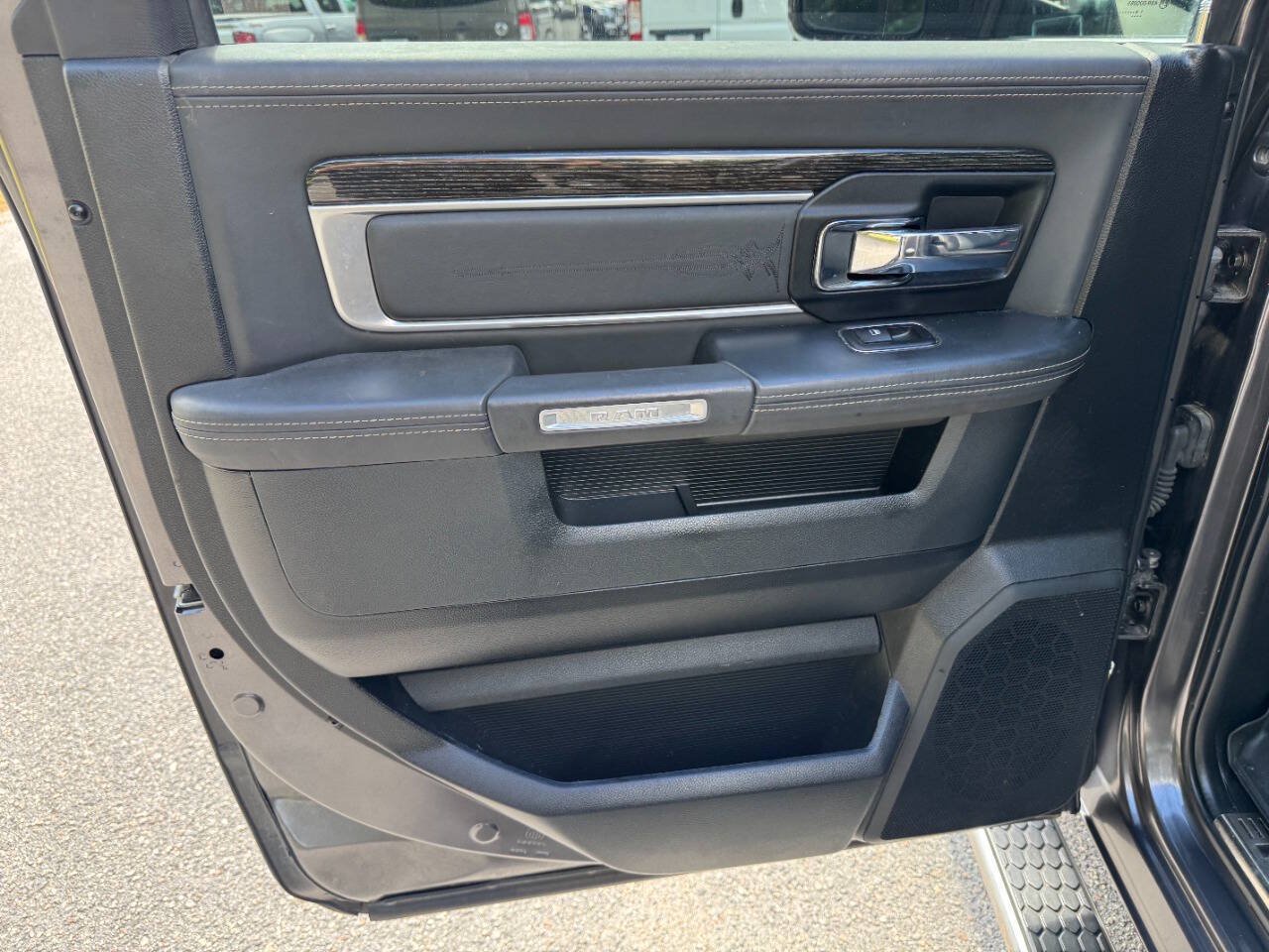 Used 2017 RAM 1500 Limited RWD image 45