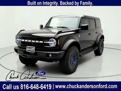 New 2026 Ford Bronco Outer Banks w/ Sasquatch Package