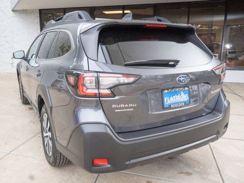 Certified 2025 Subaru Outback Premium image 5