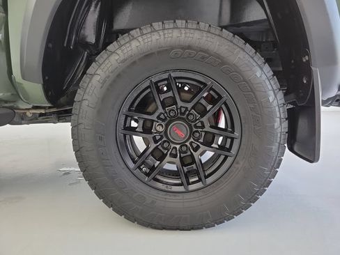 Used 2020 Toyota Tacoma TRD Pro AWD/4WD image 12