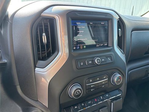 Used 2024 Chevrolet Silverado 1500 Custom image 19