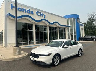 Certified 2023 Honda Accord LX video 2