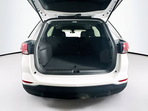 Used 2024 Chevrolet Equinox LS w/ LS Convenience Package image 27