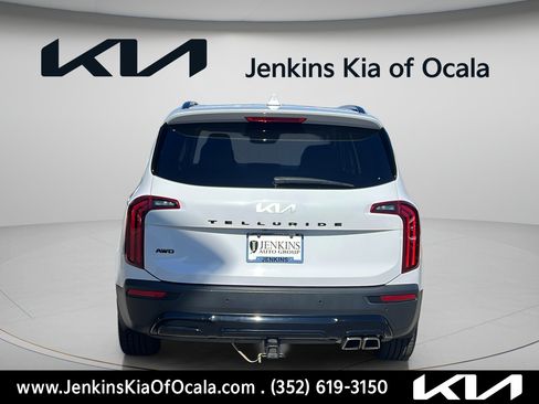 Certified 2022 Kia Telluride SX w/ SX Prestige Package AWD/4WD image 4