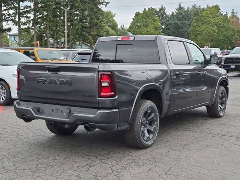 New 2026 RAM 1500 Big Horn AWD/4WD image 7
