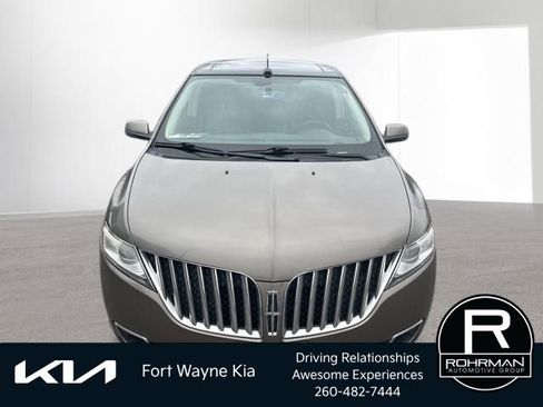 Used 2012 Lincoln MKX AWD image 9