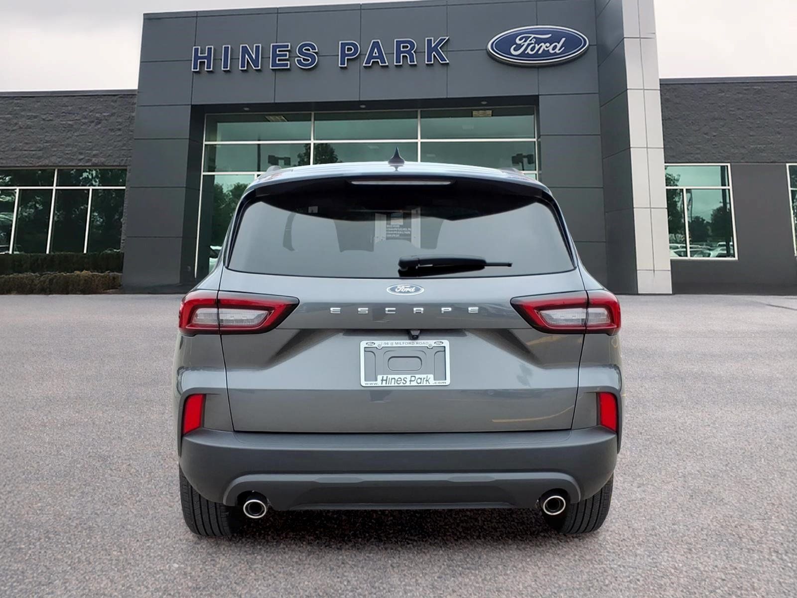 Used 2025 Ford Escape ST-Line FWD image 6