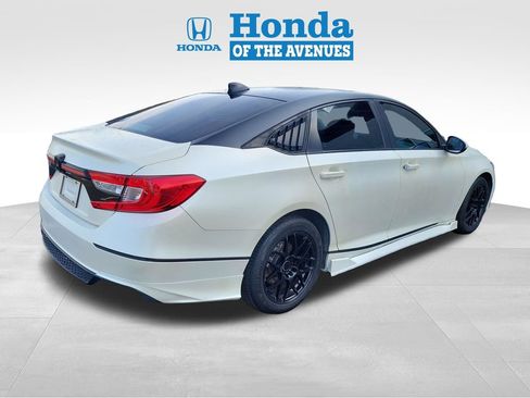 Used 2018 Honda Accord EX-L image 4
