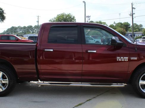 Used 2017 RAM 1500 Big Horn AWD/4WD image 6