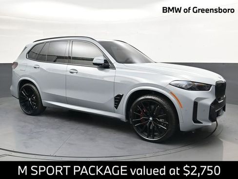 Used 2026 BMW X5 xDrive40i w/ M Sport Package AWD/4WD image 1