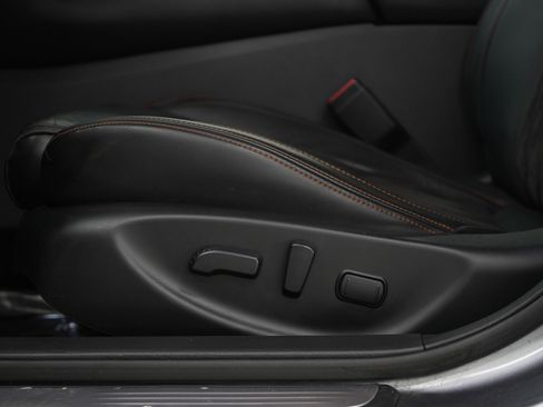 Used 2021 Nissan Maxima SR w/ Sport Mat Group image 20